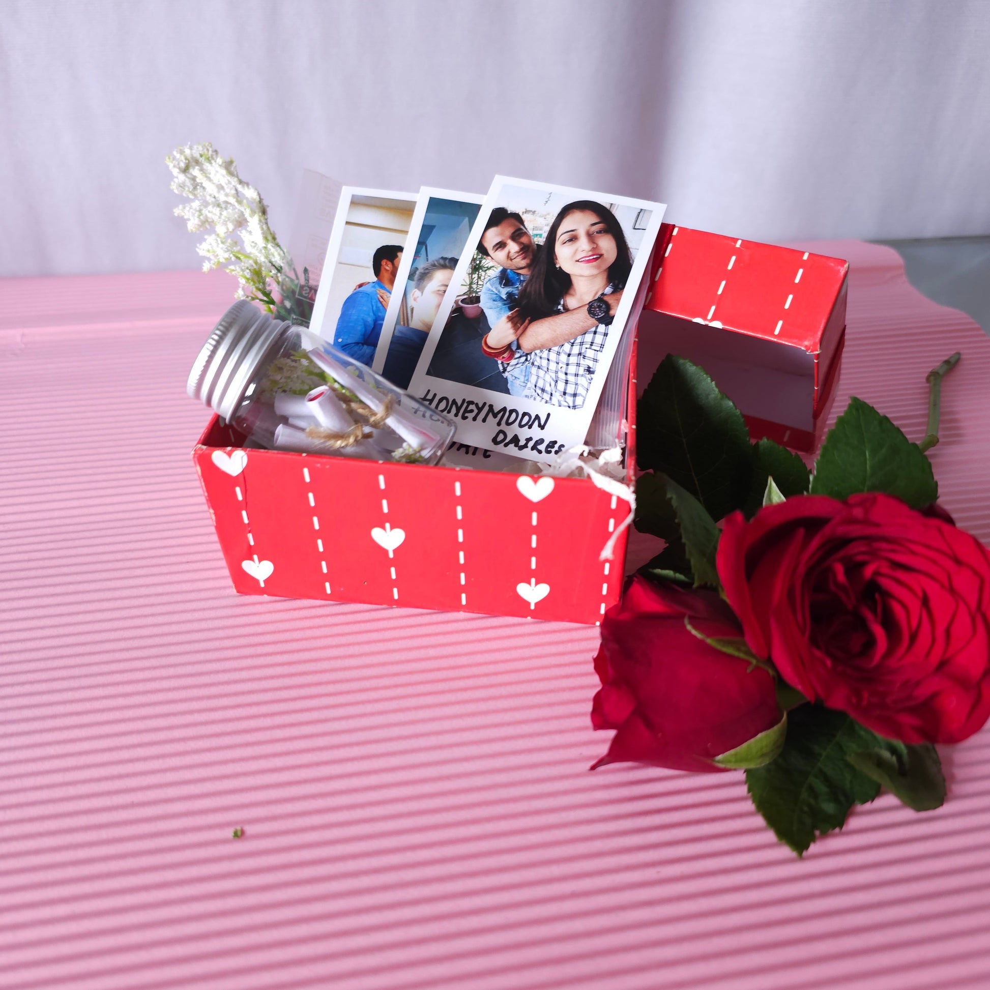 Polaroid Cute Gift Box