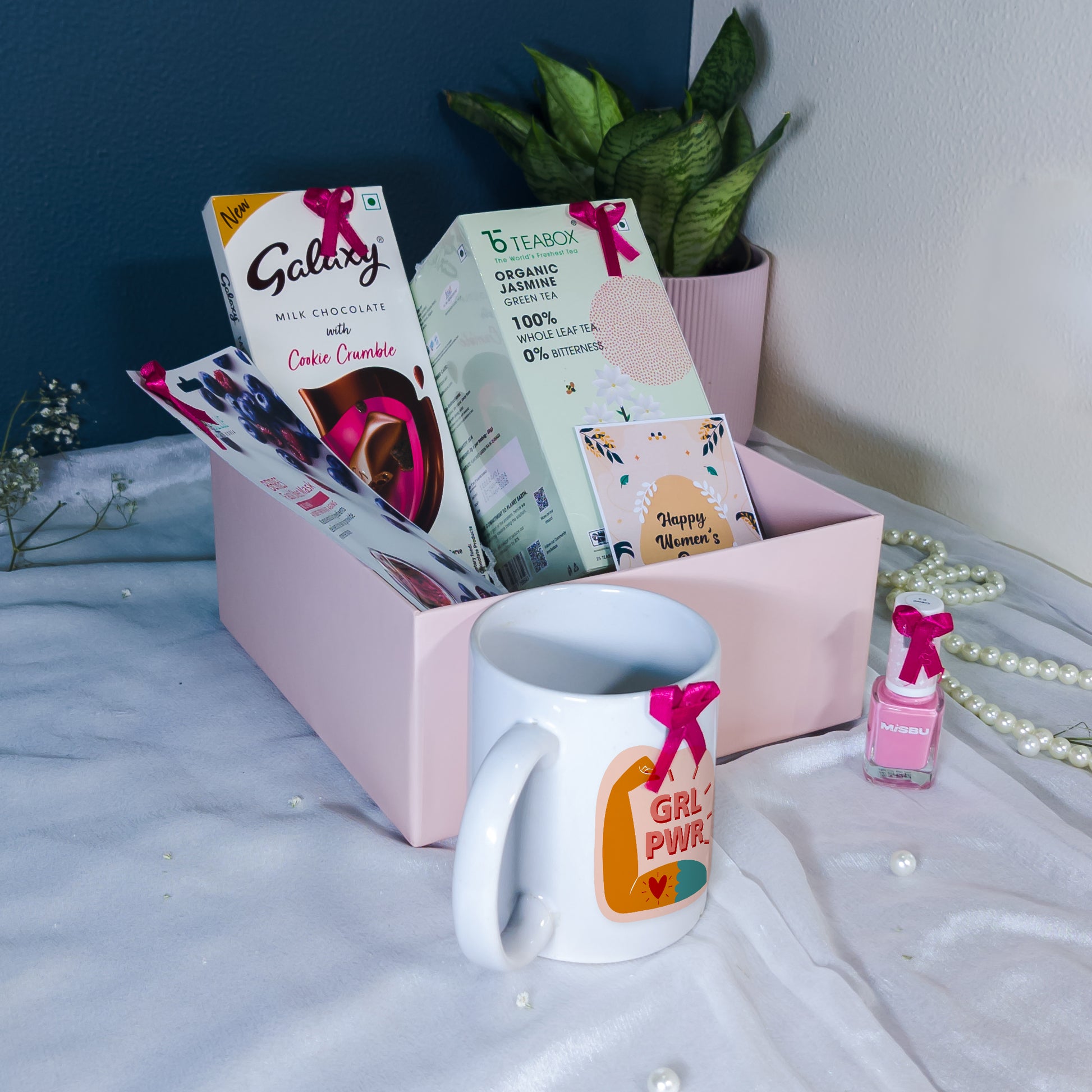 Girl Power Hamper Box
