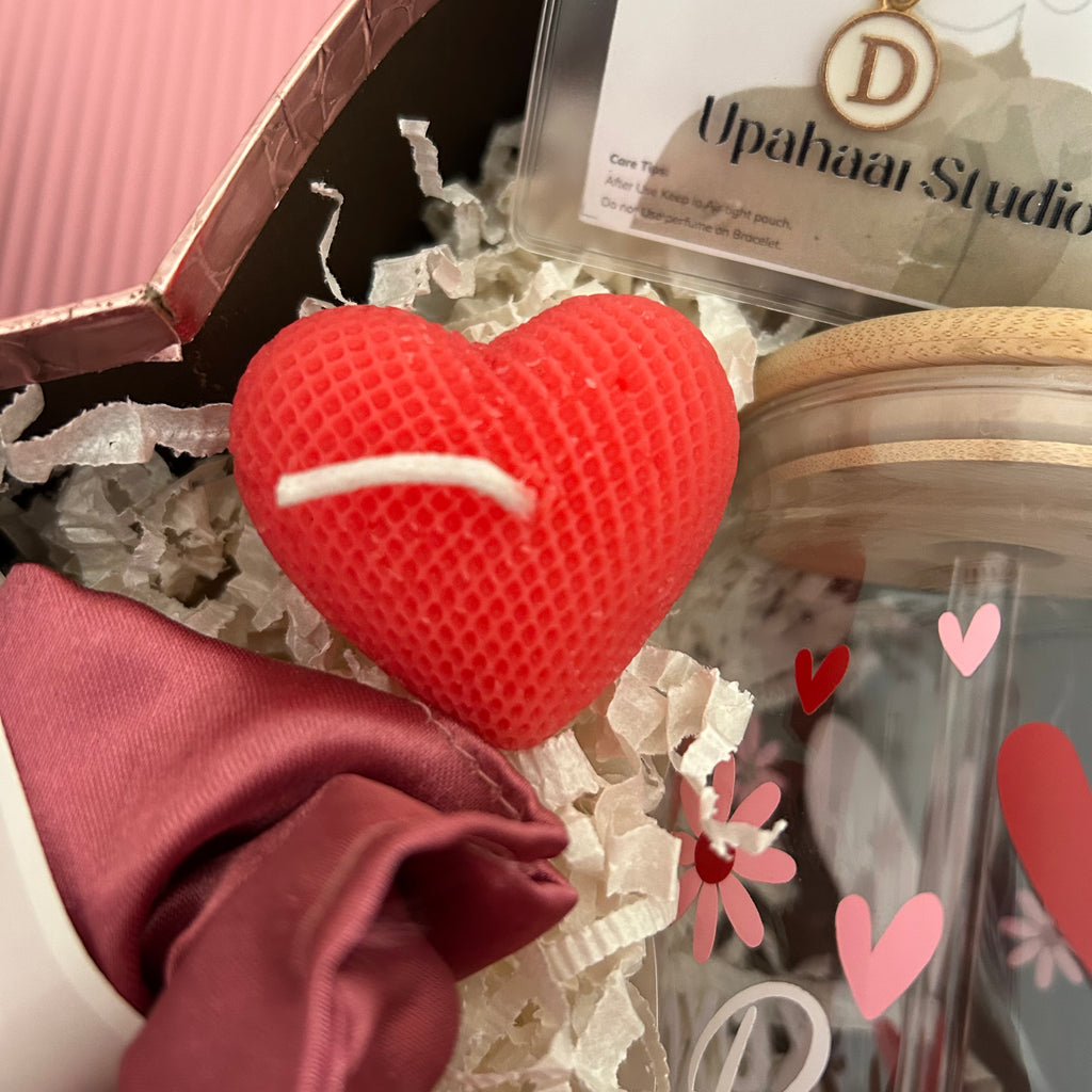 LOVE Hamper box