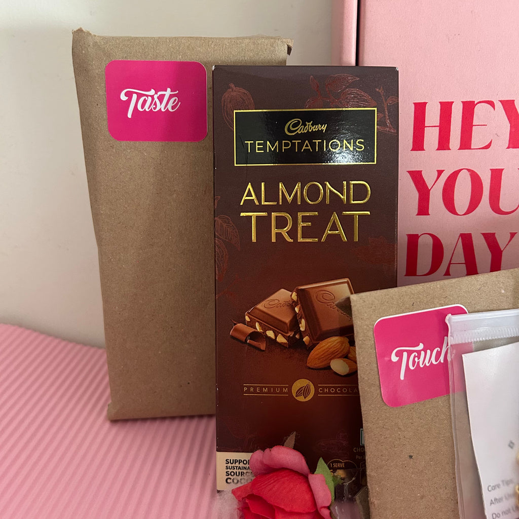 5 sense of love hamper