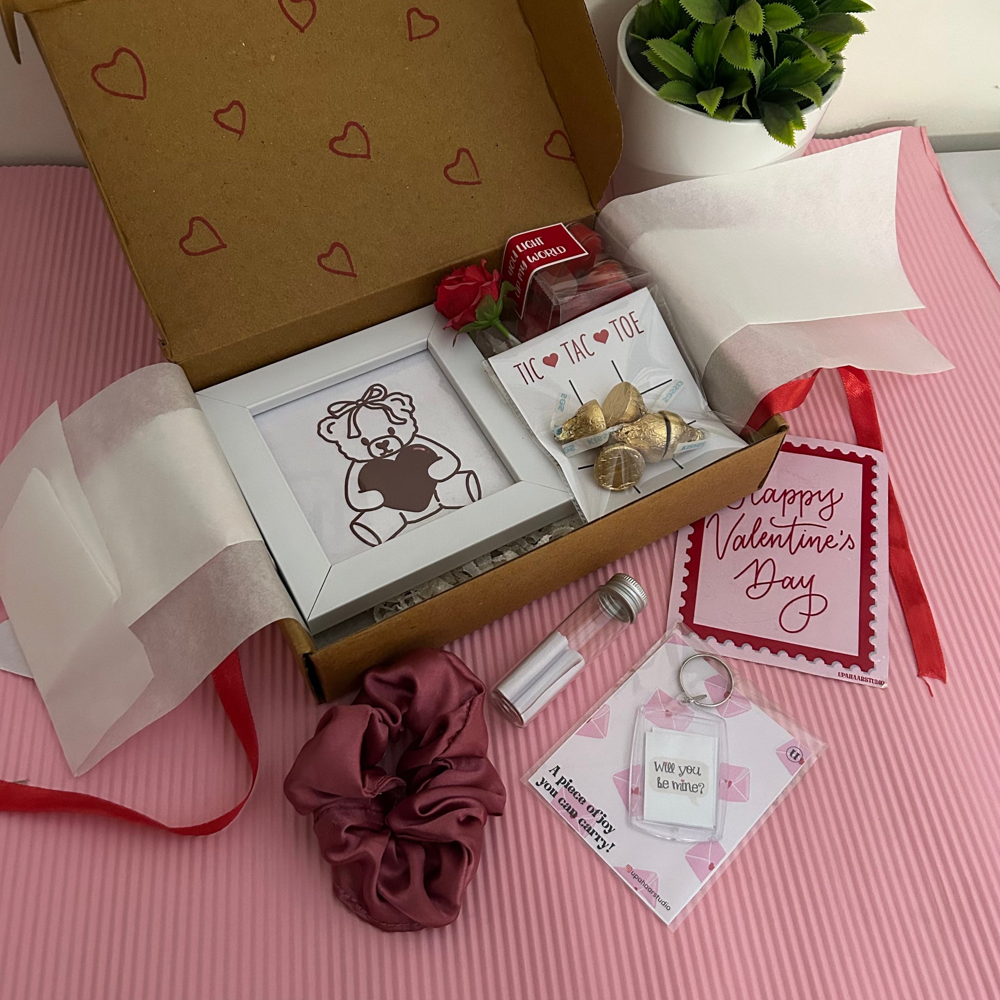 Mini 7 days VAlentines hamper